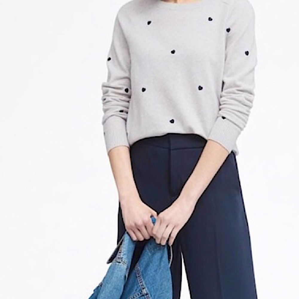 NWOT Banana Republic merino navy hearts sweater XS